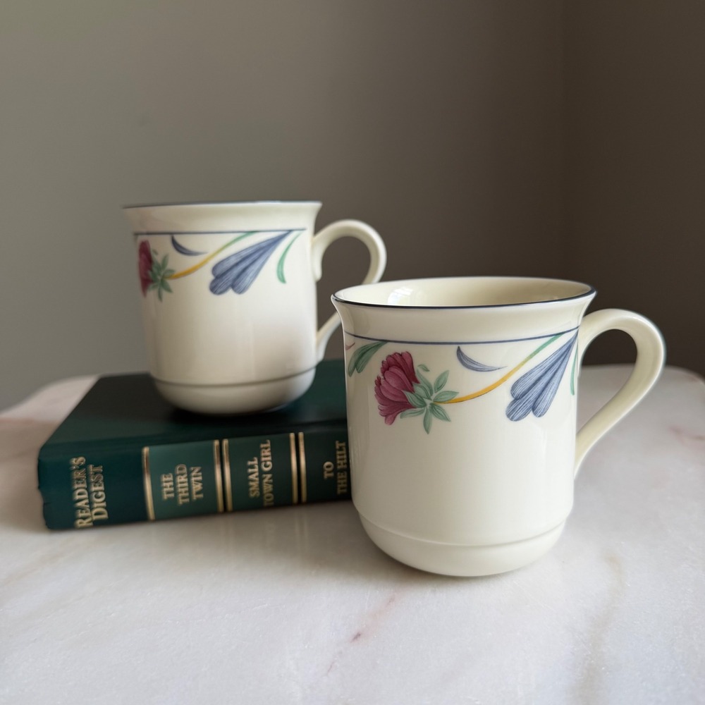 Lenox Chinastone Poppies on Blue Coffee Mugs Set of 2 USA Floral Stoneware